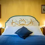 Casale Il Fontanellino - Near Florence Дом отдыха *